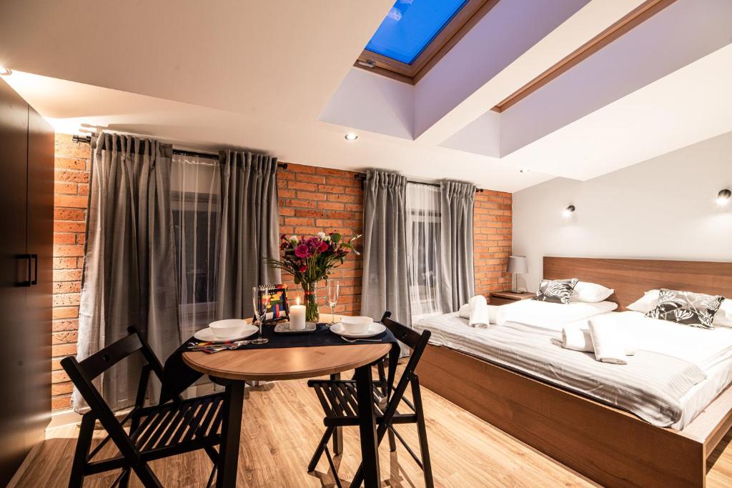 Lubomirskiego 23 Residence - great location, 10 min to Main Square by foot, right next to Main Rail and Bus Station - Resim 35