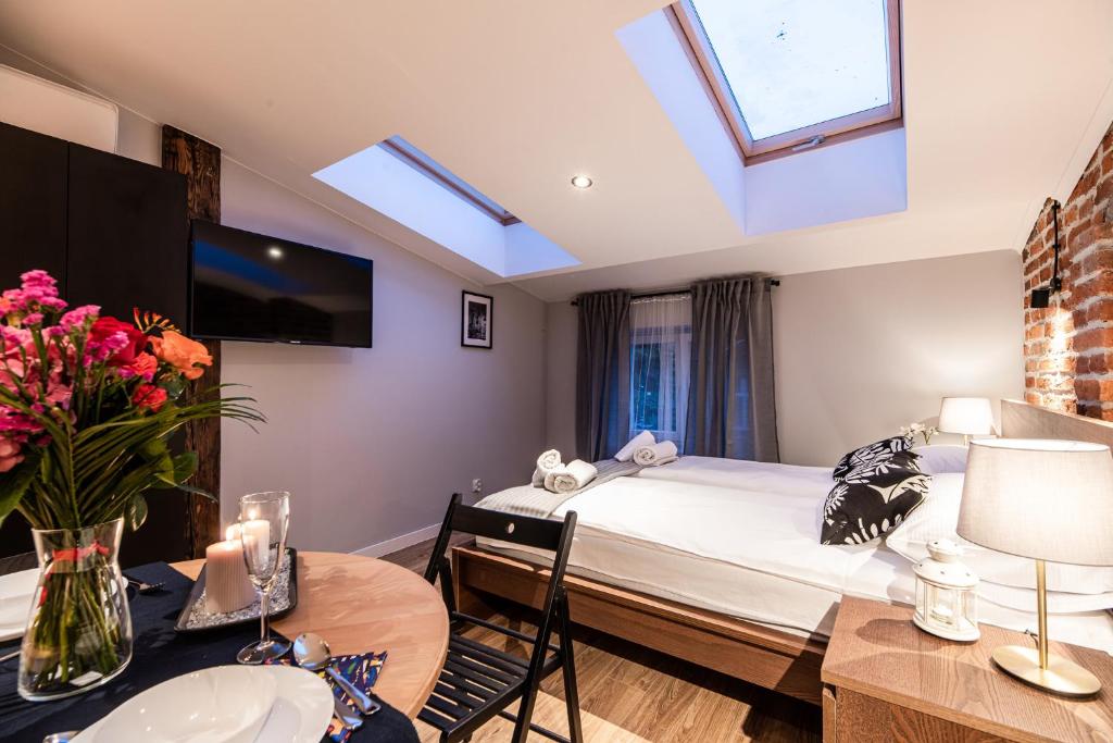 Lubomirskiego 23 Residence - great location, 10 min to Main Square by foot, right next to Main Rail and Bus Station - Resim 25