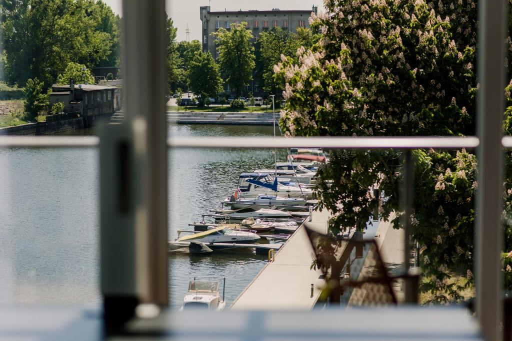 Výhľad na rieku v blízkosti hotela