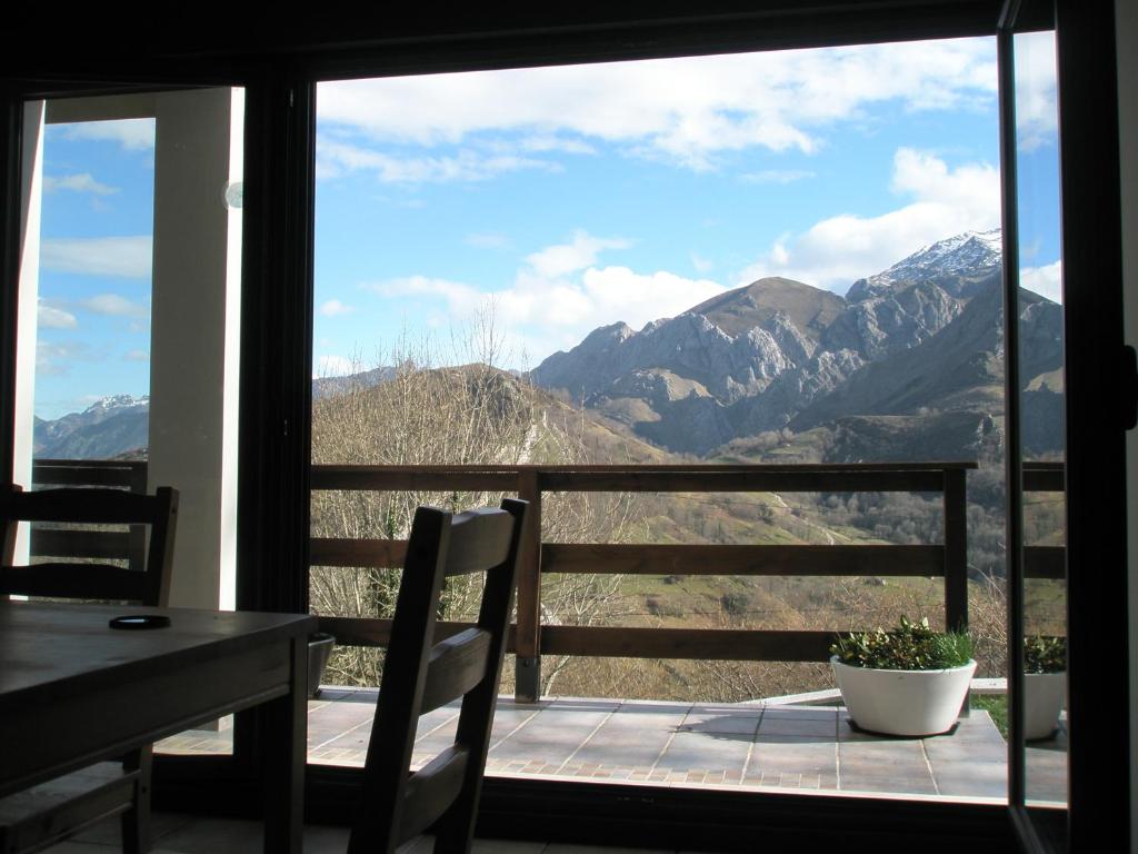 La Senda del Casaño, Canales – Updated 2022 Prices
