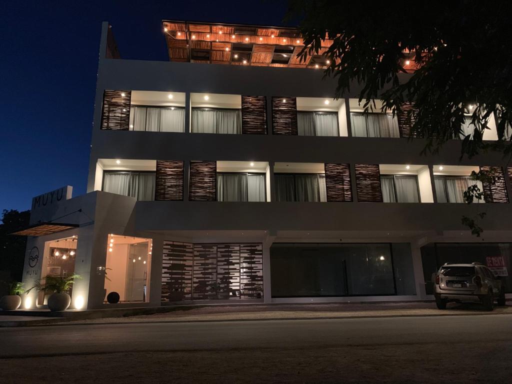 Budova, kde se hotel nachází