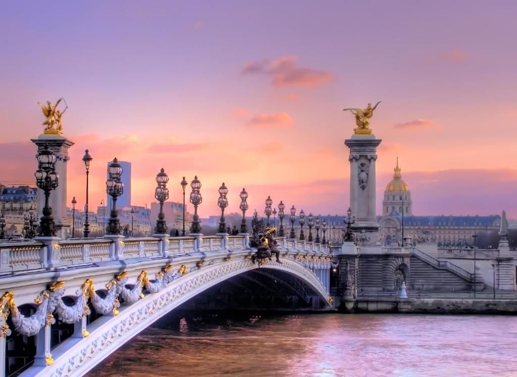 Gallery image of Gorgeous Paris Eiffel Tower in Paris