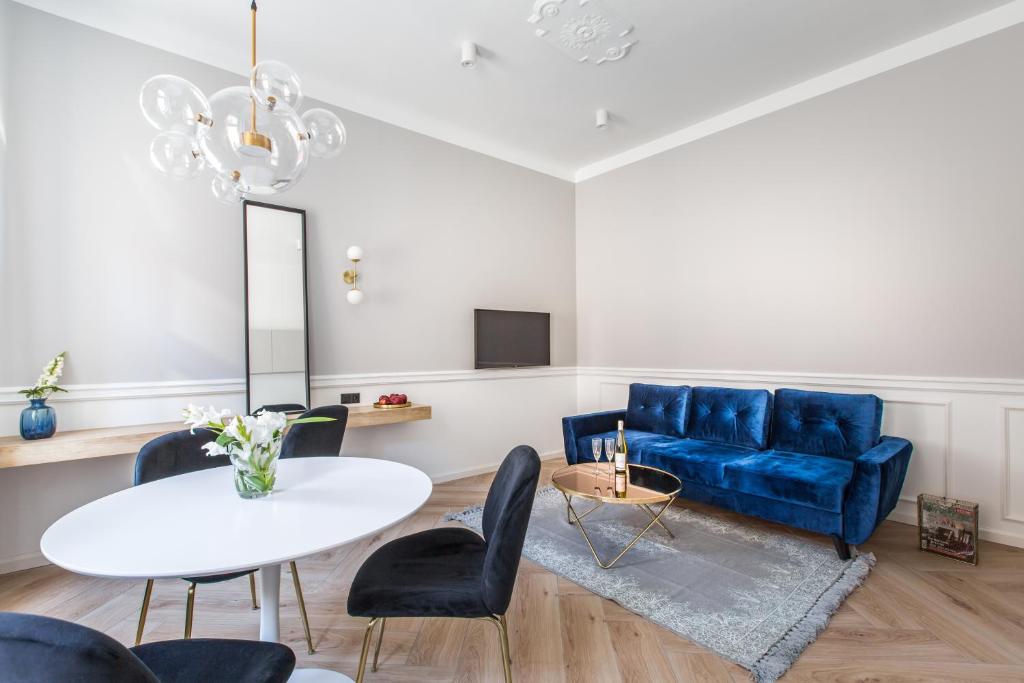 Posedenie v ubytovaní Homewell Boutique Apartments