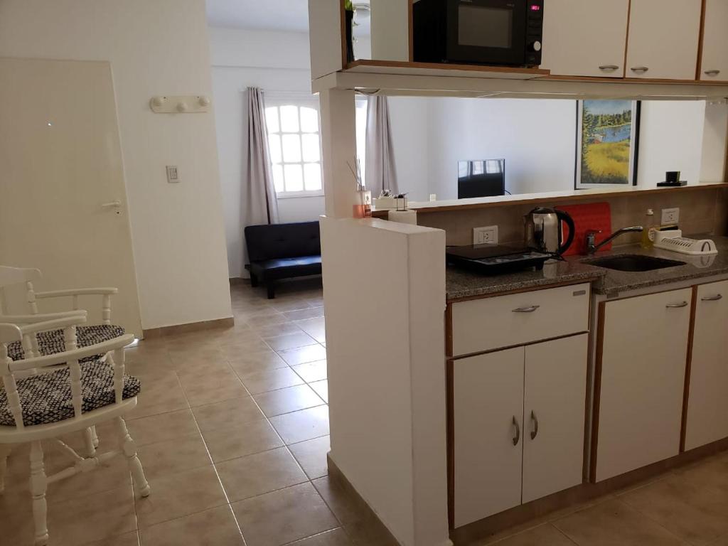 Departamentos Temporarios Reggiardo - Apartment