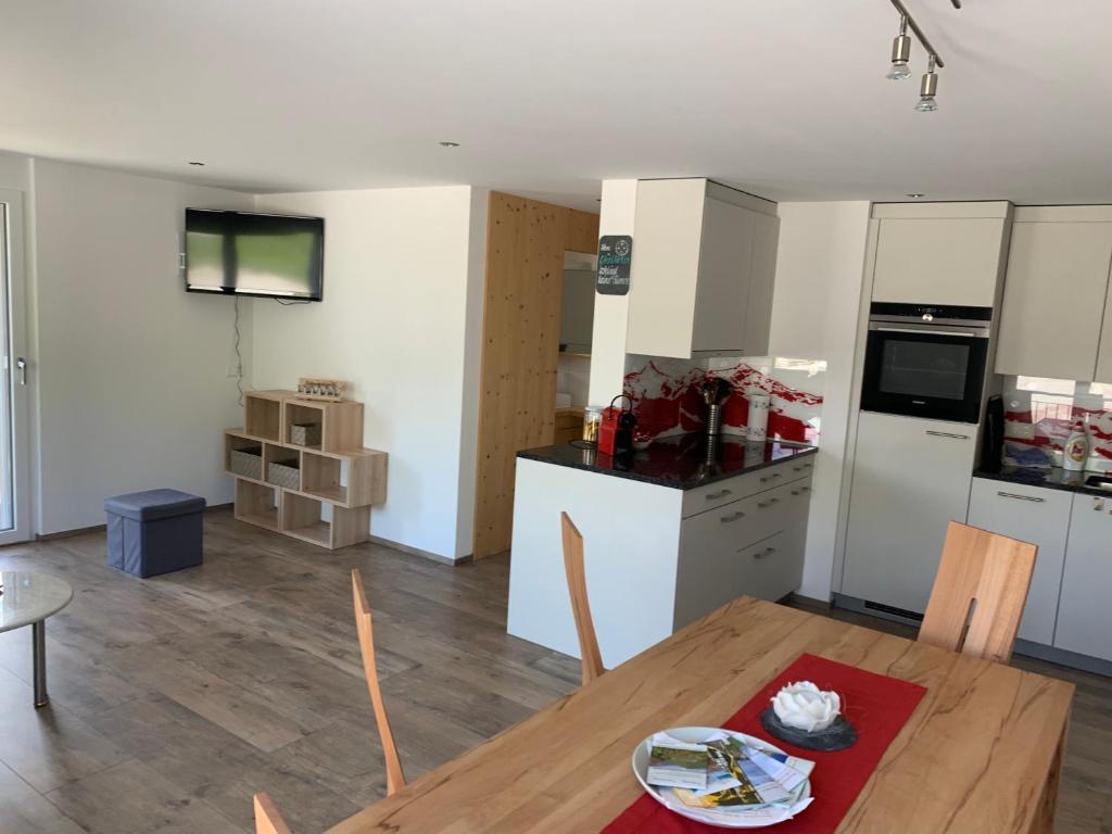 Kuchyň nebo kuchyňský kout v ubytování Haus Baracca