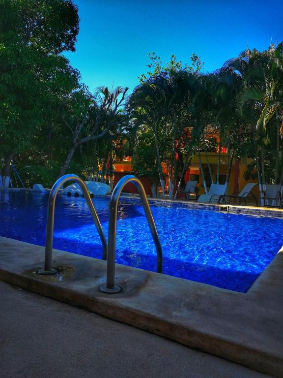 Bazén v ubytování Hotel Nany nebo v jeho okolí