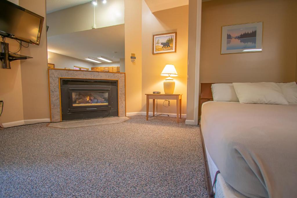 Attitash Mountain Village - 