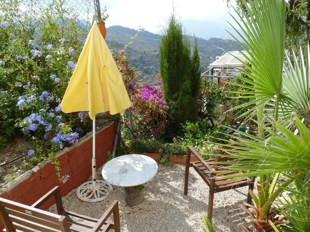 Imagen de la galería de Villa Pico has changed the name- check out B&B CASAITANA, en Sella