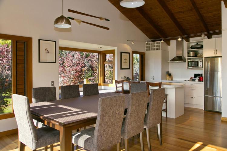 Köök või kööginurk majutusasutuses Tongariro Lodge
