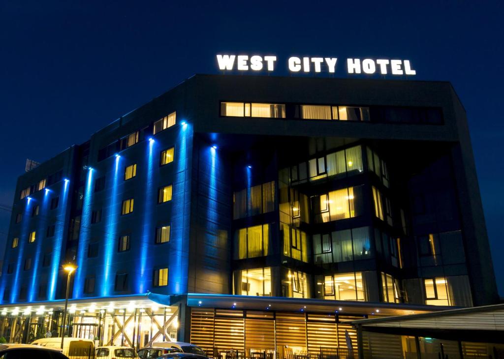 West City Hotel - Resim 9