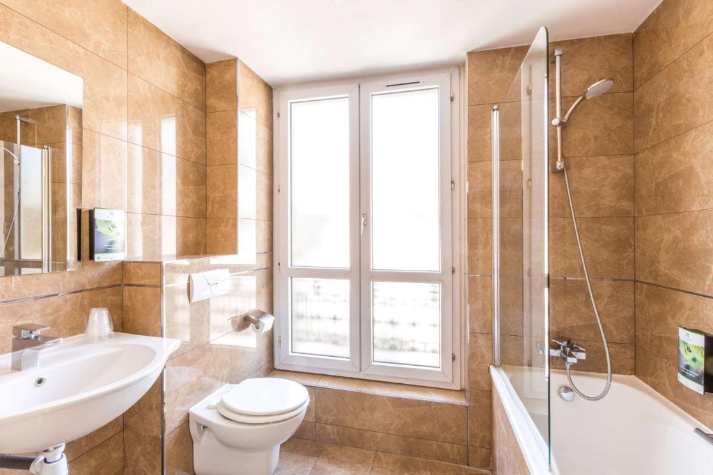 Sure Hotel by Best Western Paris Gare du Nord - Resim 18