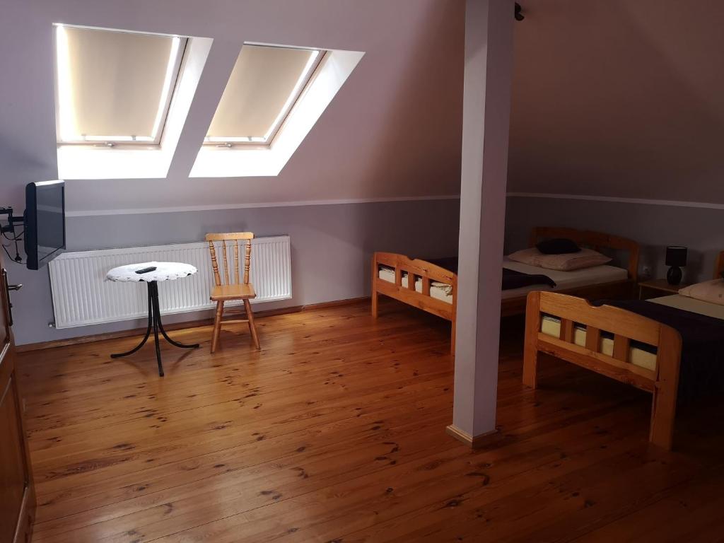 AgroGłęboczek Karbowski Waldemar - Family Room With Private Bathroom