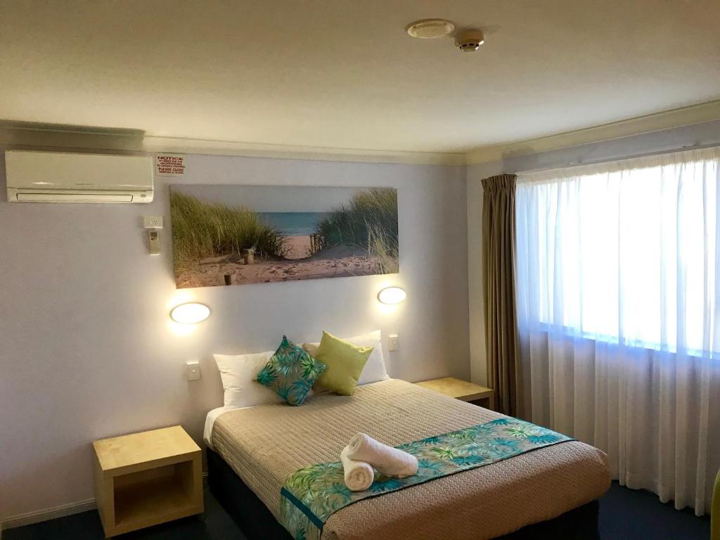 Cleveland Bay Air Motel - Sala De Reina Ejecutiva