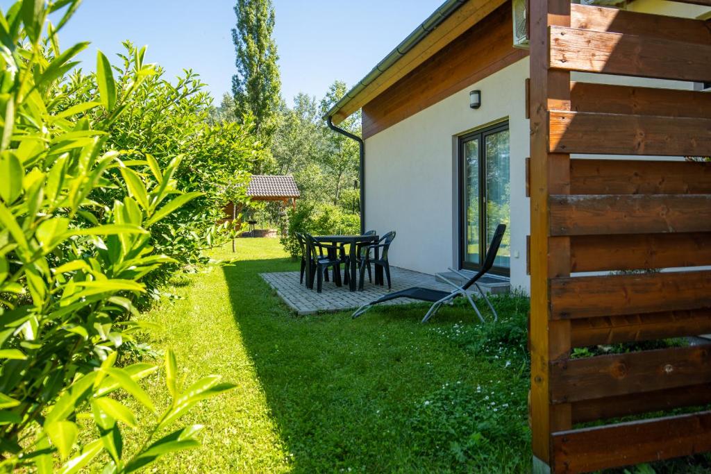 Zahrada ubytování Dunazug Apartmanház