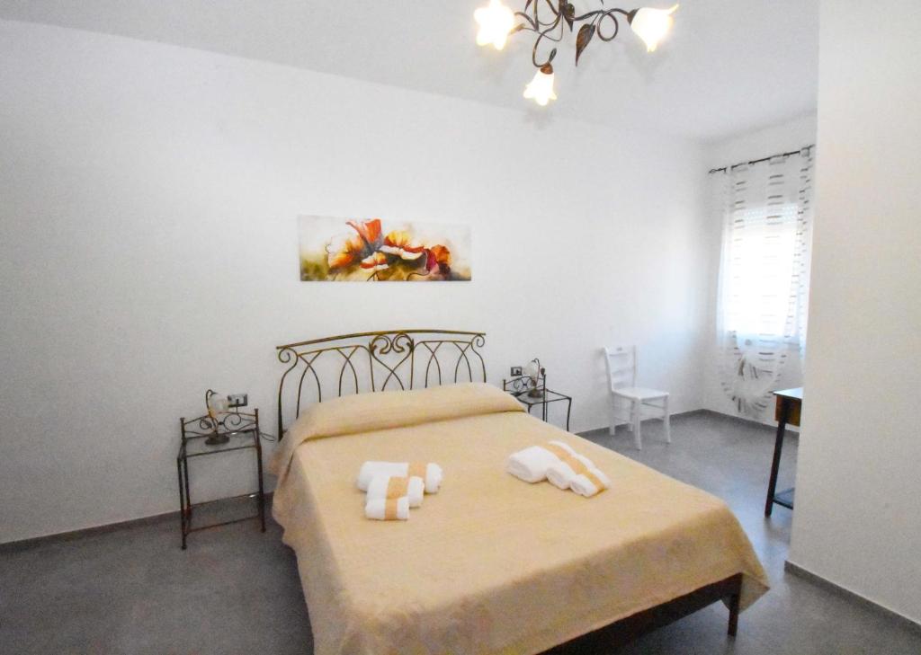 B&B Centrale - Quarto Duplo Deluxe Com Cama Extra