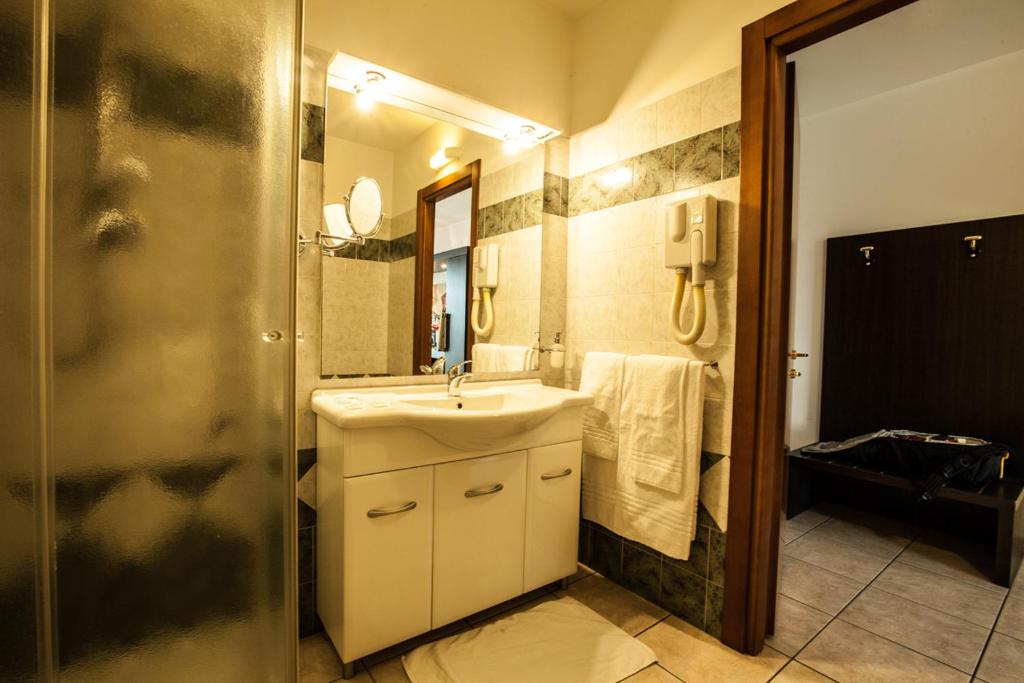 Koupelna v ubytování Hotel Davide