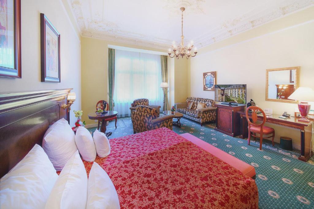 
Junior Suite with Entry to Wellness
