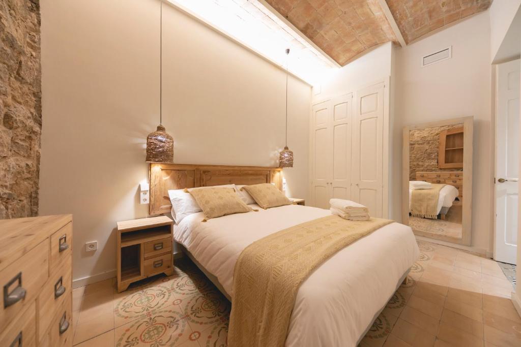 Postel nebo postele na pokoji v ubytování Bravissimo Mercaders, beautiful 3 bedroom apartment