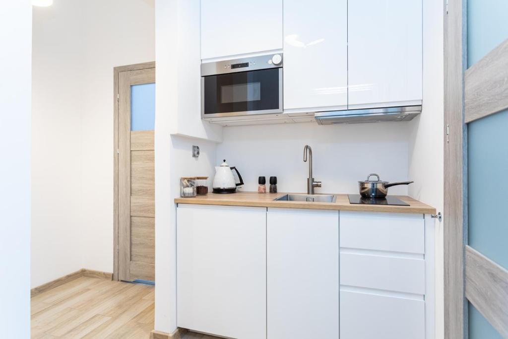 Gdynia Główna Apartments - 17