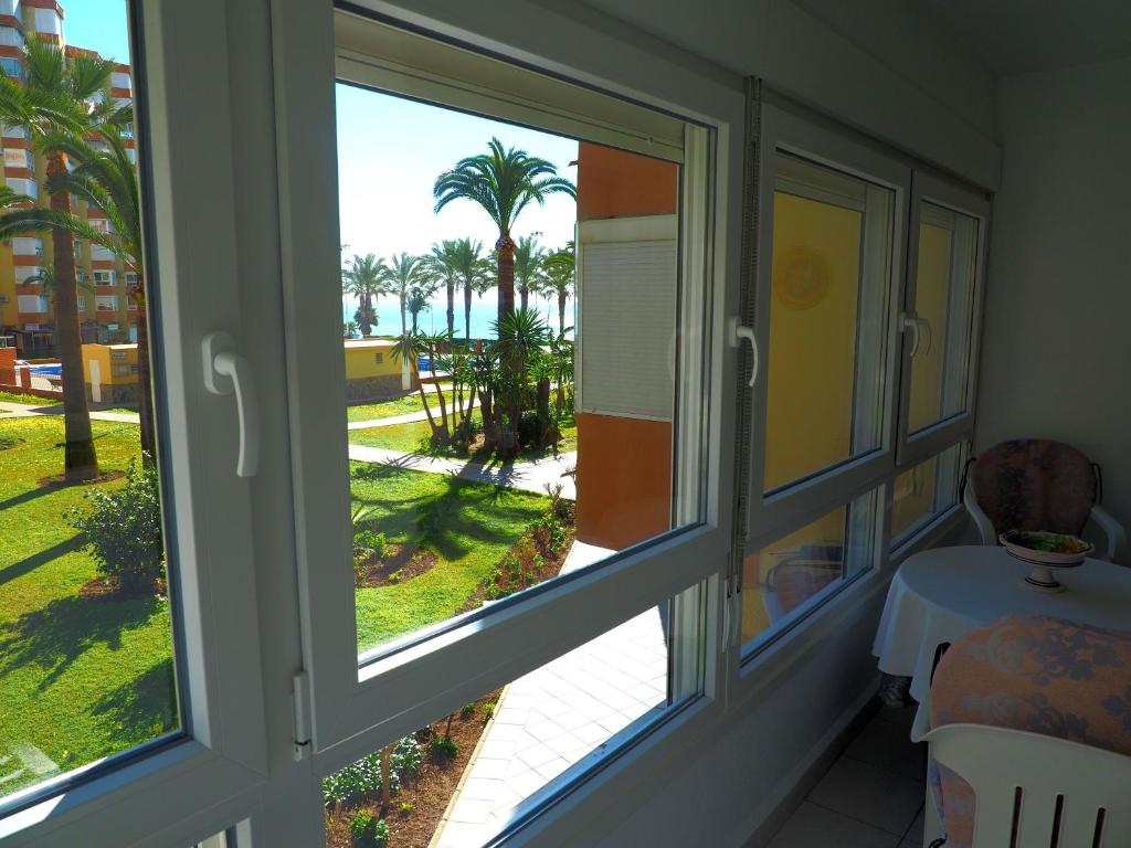 Balkón nebo terasa v ubytování Apartamentos Intercentro Algarrobo-Costa APARTAMENTOS TURÍSTICOS -INMOBILIARIA