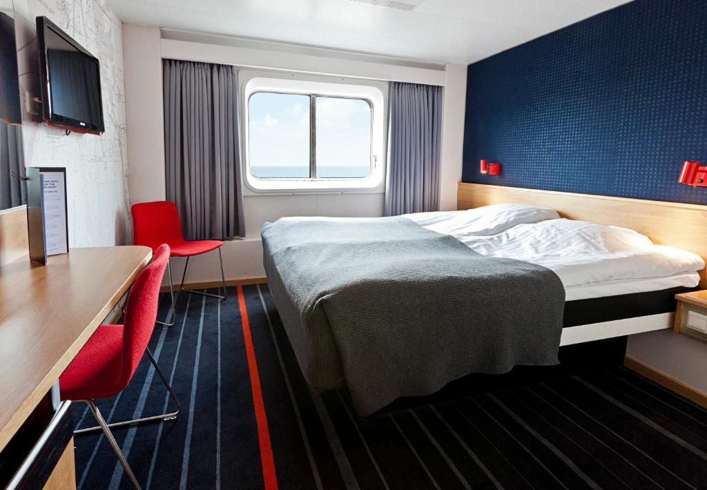 Postel nebo postele na pokoji v ubytování DFDS Ferry - Copenhagen to Oslo