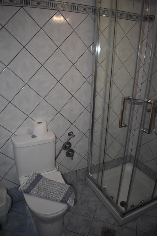 Christina Studios & Apartments - 15