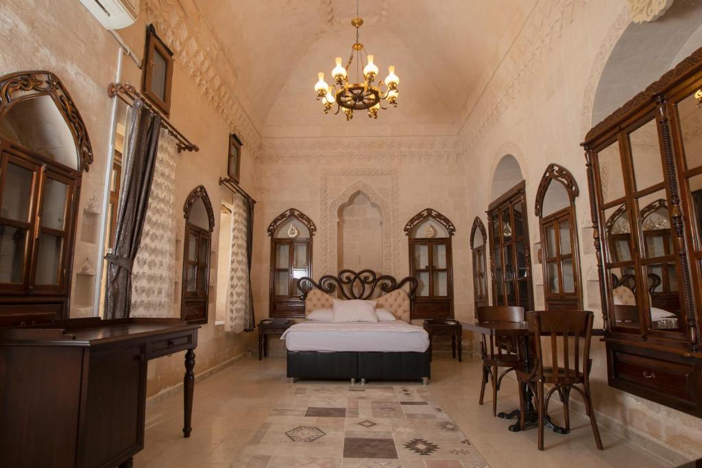 BABUSSOR KONAĞI HOTEL