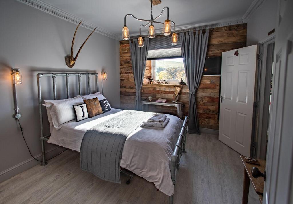 James' Place at Dowlais - 