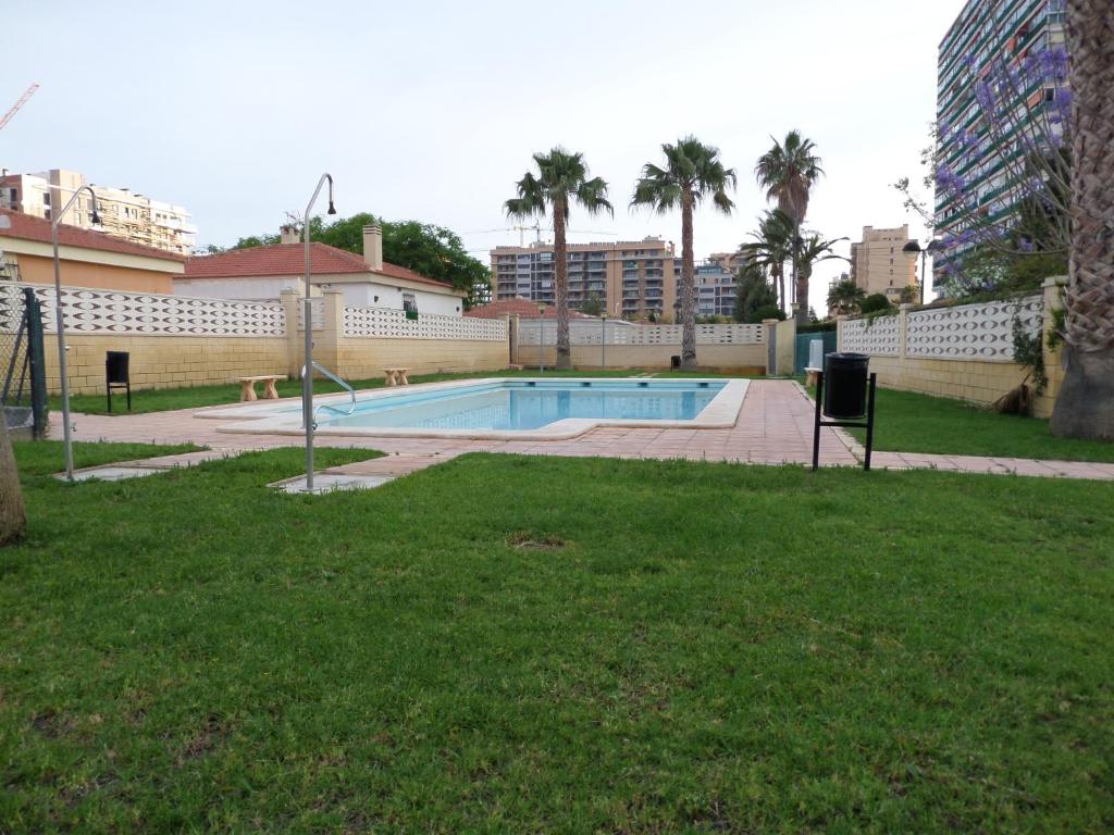 CHALET DE LUJO EN LA PLAYA, Benimagrell – Updated 2023 Prices