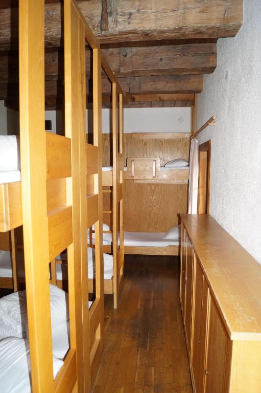 Posteľ alebo postele v izbe v ubytovaní Jugendherberge Feldkirch
