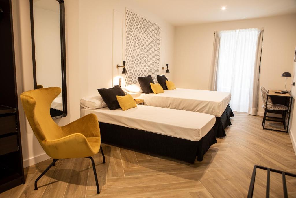 Blanq Comedias, Valencia – Updated 2023 Prices