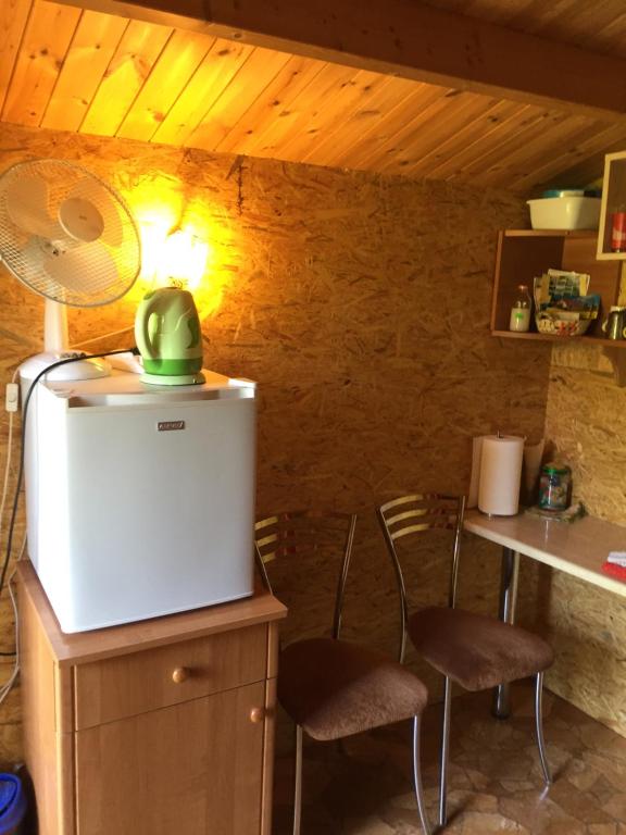 Kuchyňa alebo kuchynka v ubytovaní POKOJE GOŚCINNE RENATA KNITTER