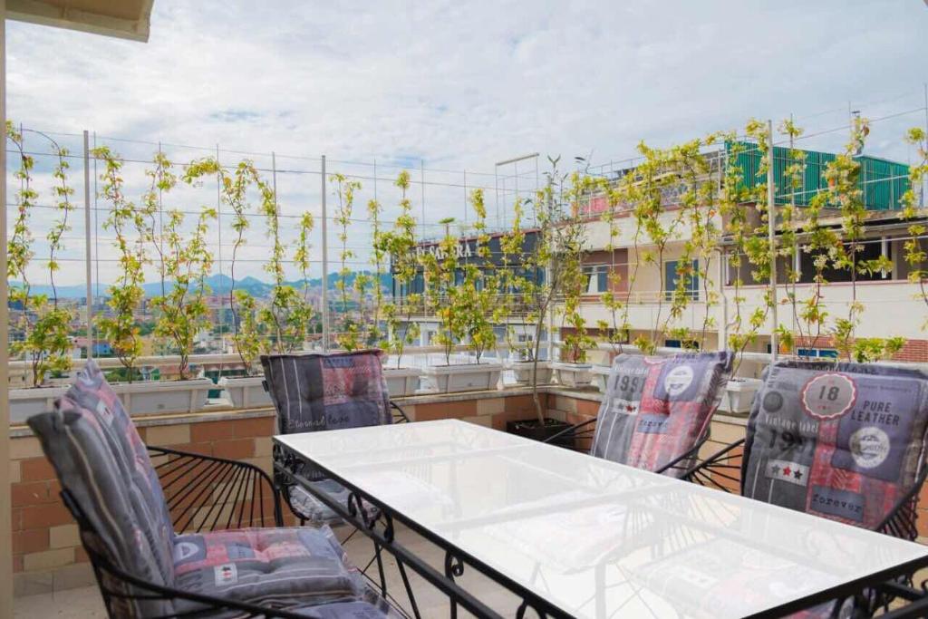 Modern Furnished Apartment with View - Image 6