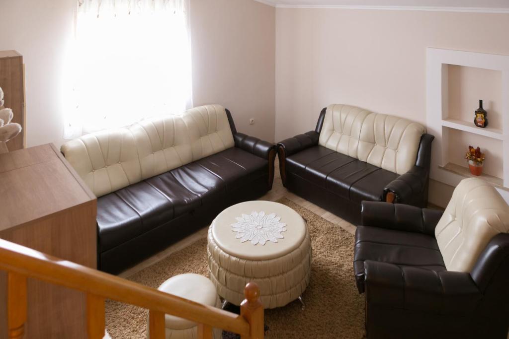 Posedenie v ubytovaní Apartmani Ruza