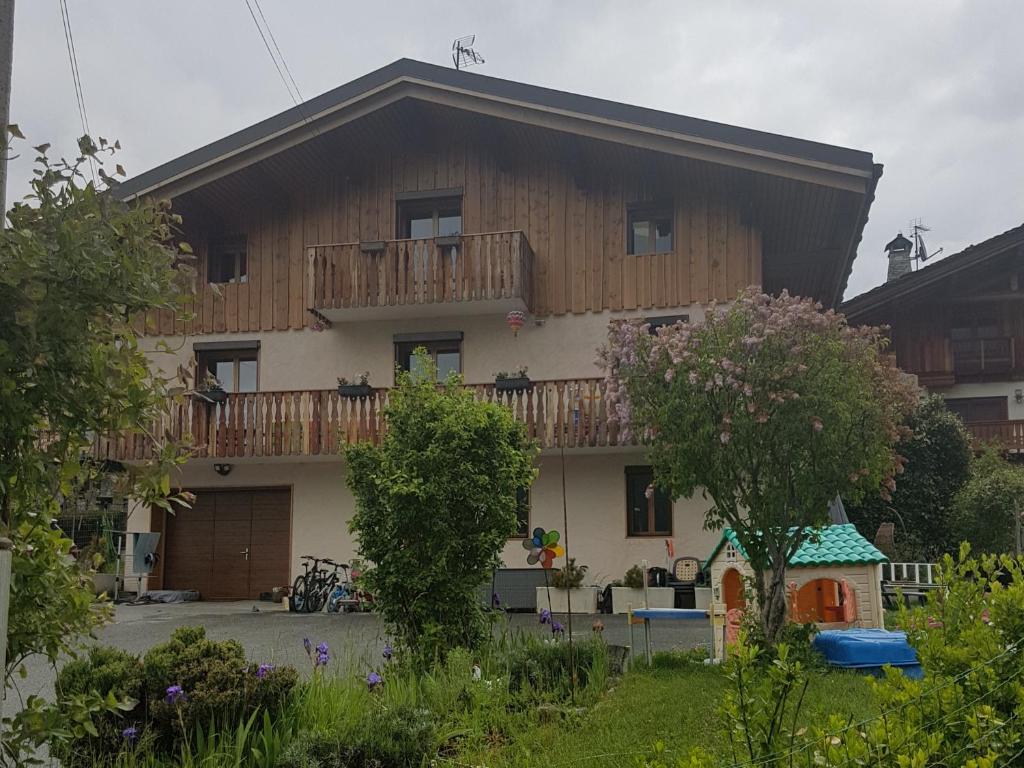 Budova, kde se apartmán nachází