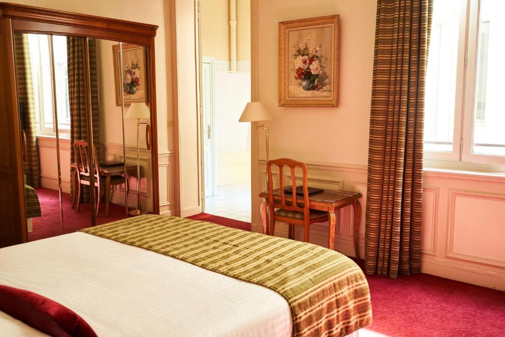 Hôtel Langlois - Resim 27