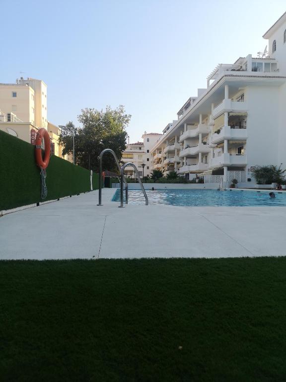 Goście zatrzymujący się w obiekcie Carihuela Playa Los Nidos 1