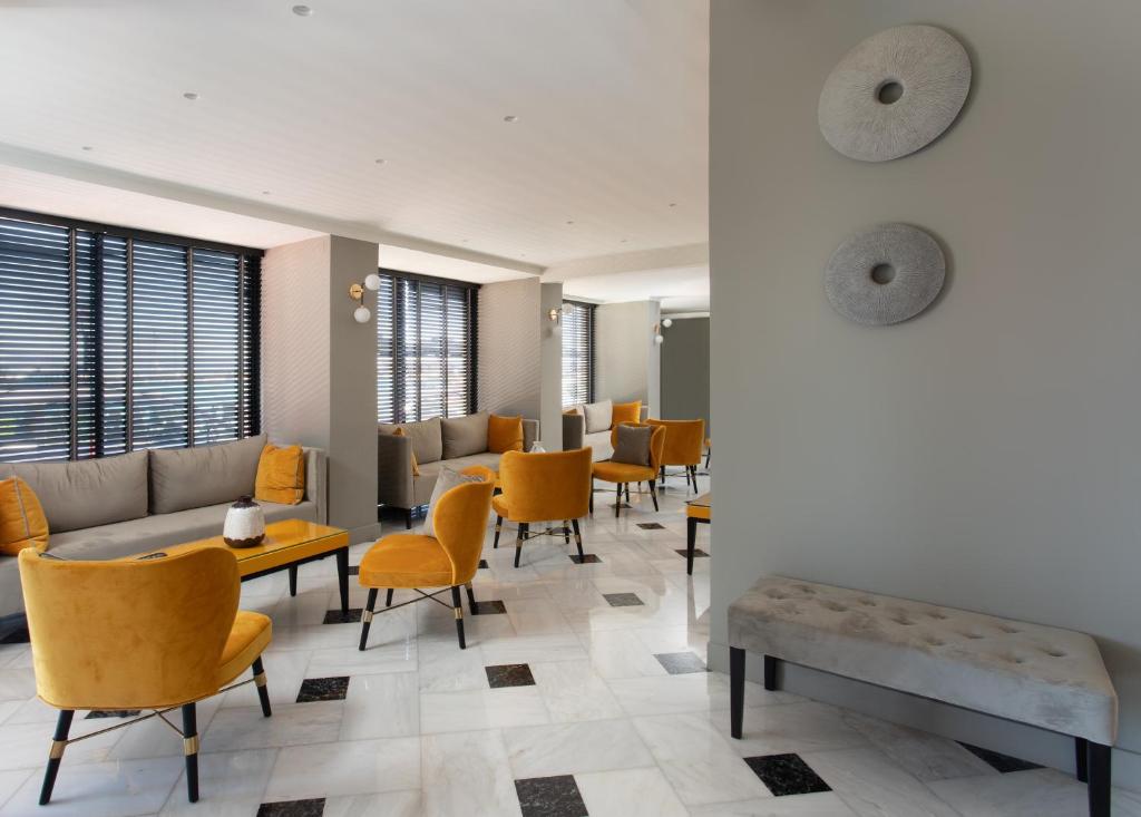 Posezení v ubytování Pantheon City Hotel