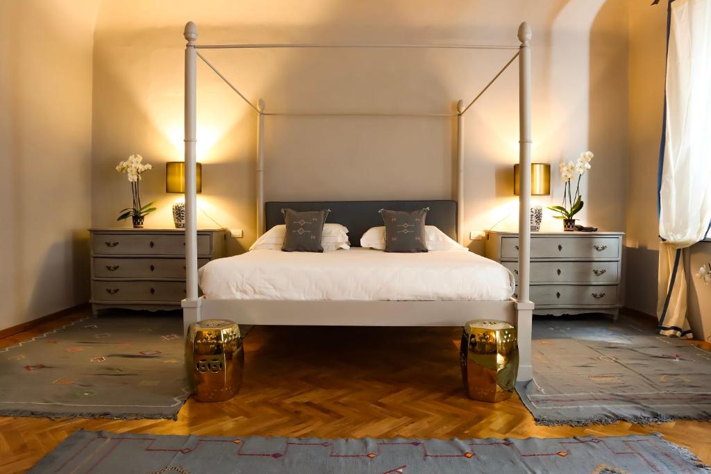 Al Palazzo del Marchese di Camugliano Residenza d'Epoca - Resim 9