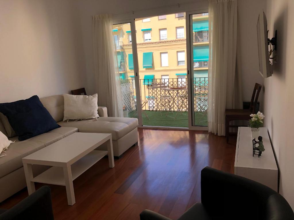 Posezení v ubytování Apartamento Malagueta 1 Linea playa centro Malaga