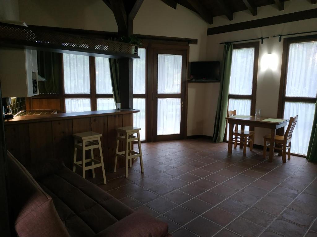 Fotografie z fotogalerie ubytování Apartamentos La Calvera v destinaci Parres de Llanes