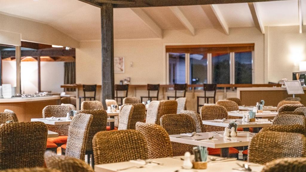 Scenic Hotel Bay of Islands - Resim 18