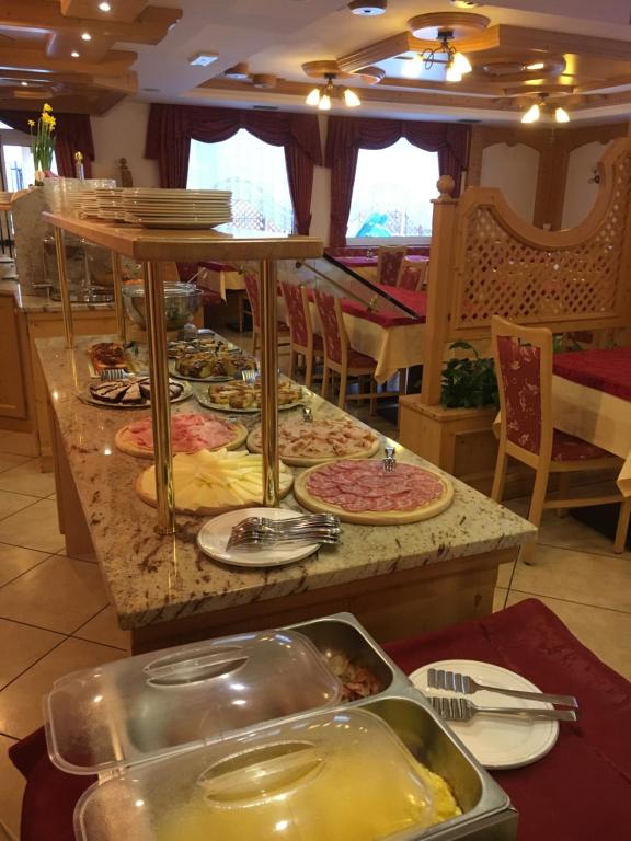 Zdjęcie z galerii obiektu Dolomiti Hotel Olimpia w Andole