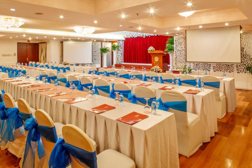 Konferenční prostory v ubytování Huong Sen Hotel