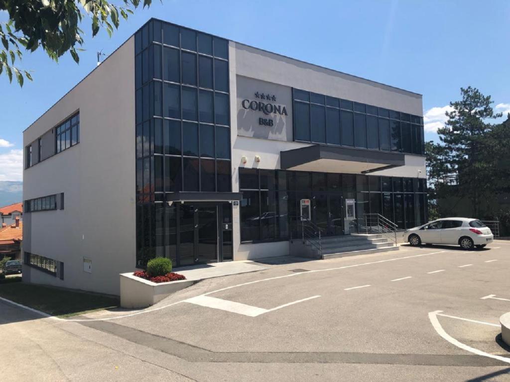 Corona B&B - 11