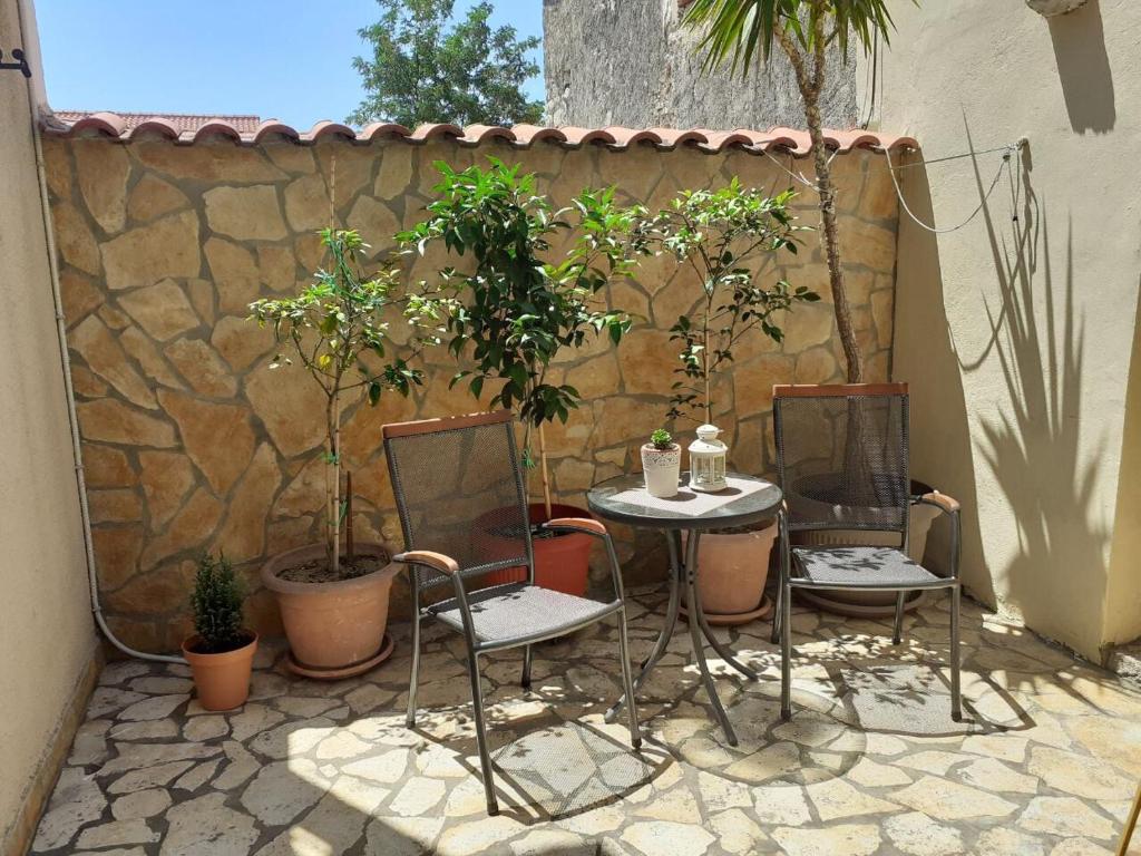 Patio nebo venkovní prostory v ubytování Apartmani Meri