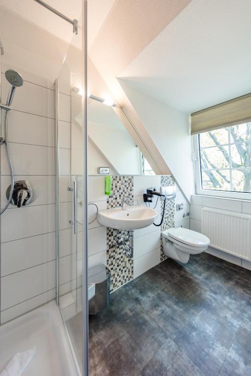 Hotel Zum Zeppelin Hamburg - Resim 3