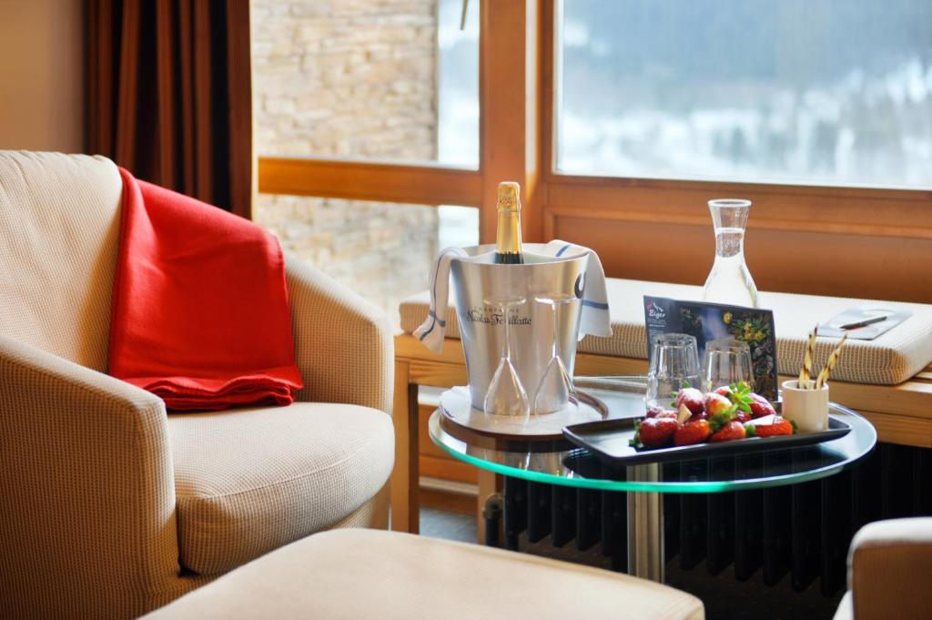 Posezení v ubytování Eiger Mountain & Soul Resort