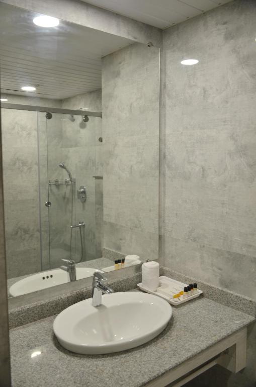 Koupelna v ubytování Hotel Radiance