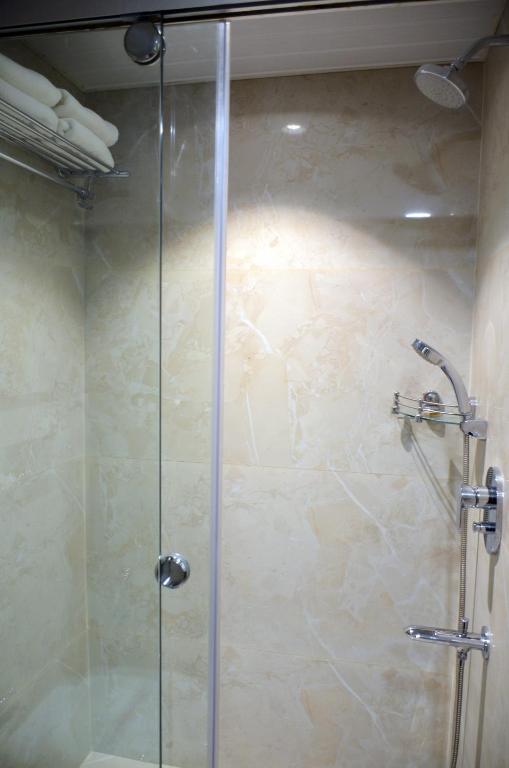 Koupelna v ubytování Hotel Radiance
